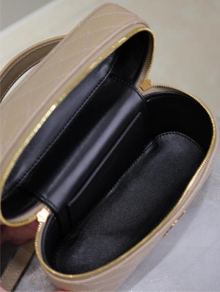 SAINT LAURENT YSL GABY Bronze Hardware Lambskin Cosmetic Bag Shoulder Crossbody Handbag Women's Toffee 766731-1EL07-2646 size 18*6.5*11cm 