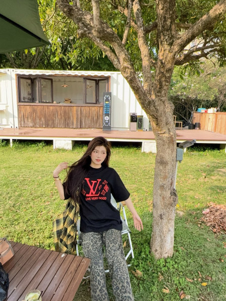  Clothes Louis Vuitton 20250625-4