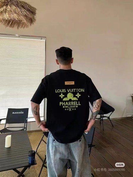  Clothes Louis Vuitton 20250625-6