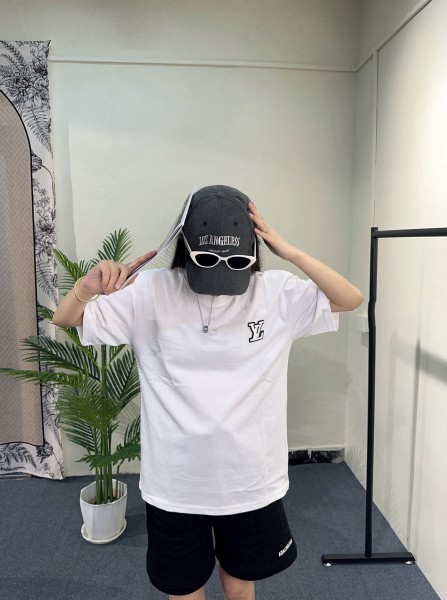  Clothes Louis Vuitton 20250625-2