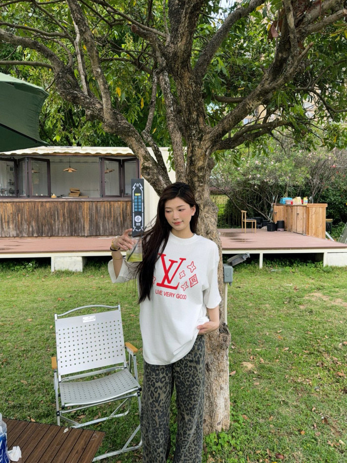  Clothes Louis Vuitton 20250625-3