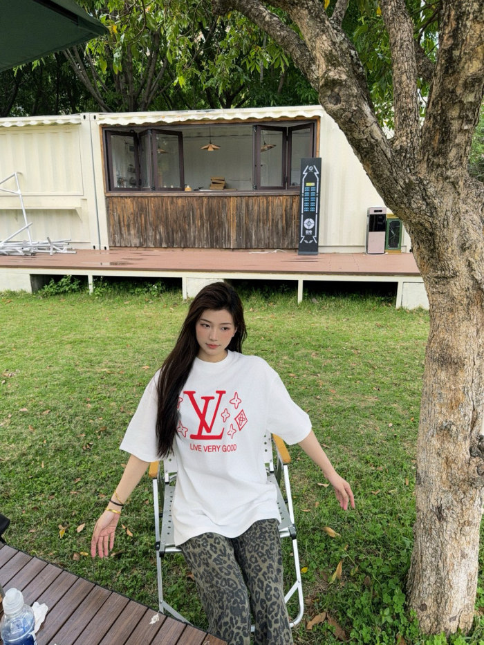  Clothes Louis Vuitton 20250625-3