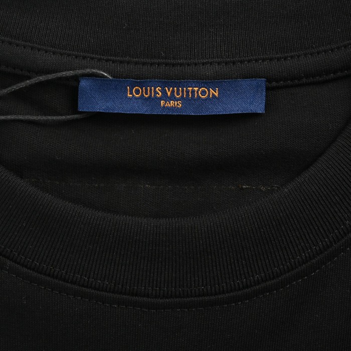  Clothes Louis Vuitton 20250625-6