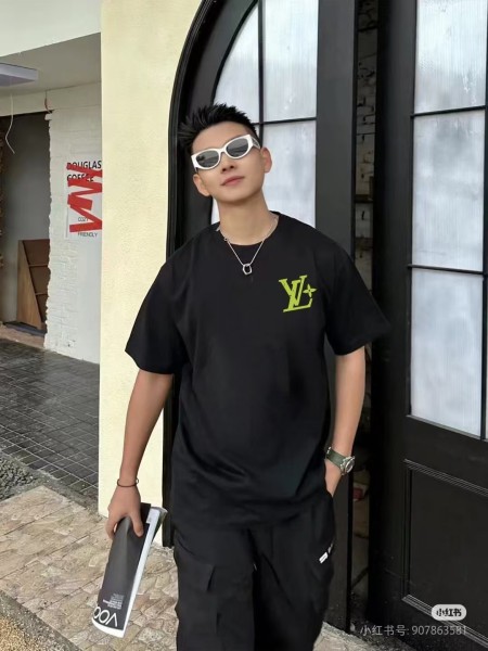  Clothes Louis Vuitton 20250625-6