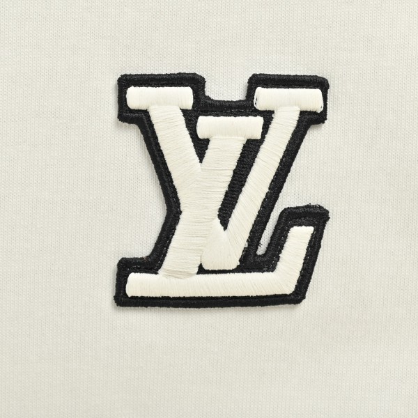  Clothes Louis Vuitton 20250625-2