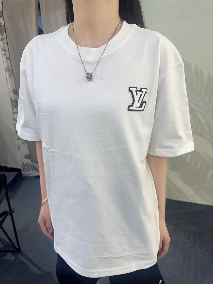  Clothes Louis Vuitton 20250625-2