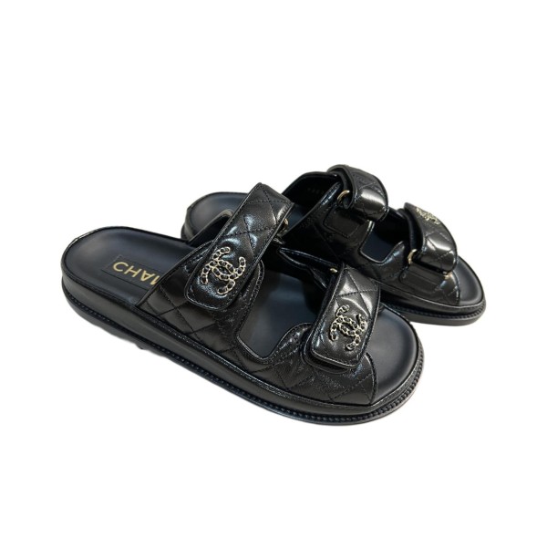 Chanel CC Diamond Quilt Sandals Black (Women's)