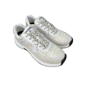 Chanel Wmns CC Logo Sneaker White Silver