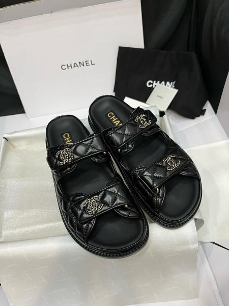 Chanel CC Diamond Quilt Sandals Black (Women's)