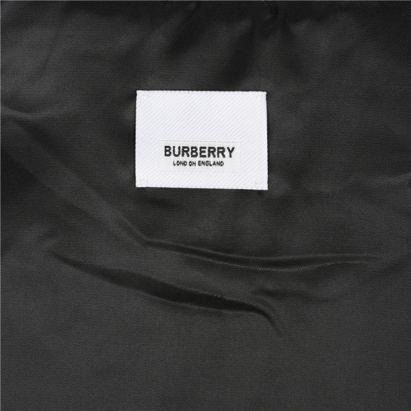 Clothes Burberry 20250701-1
