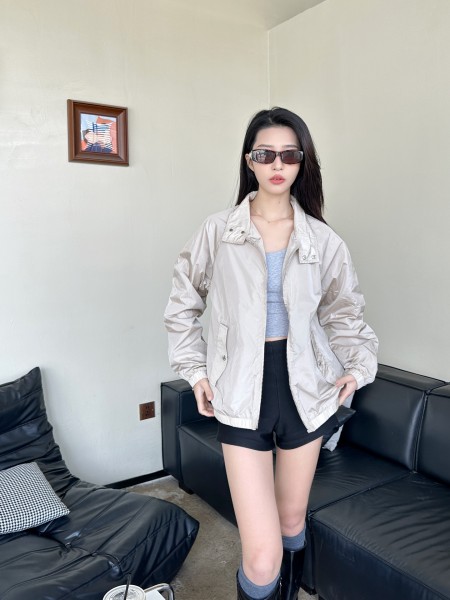 Clothes Prada 20250701-5