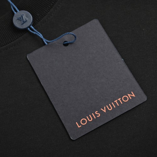  Clothes Louis Vuitton 20250702-1