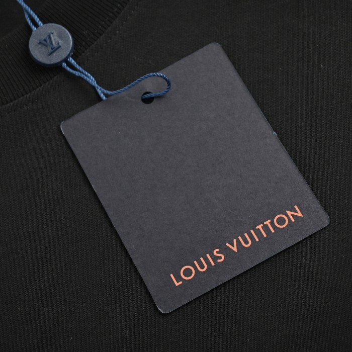  Clothes Louis Vuitton 20250702-1