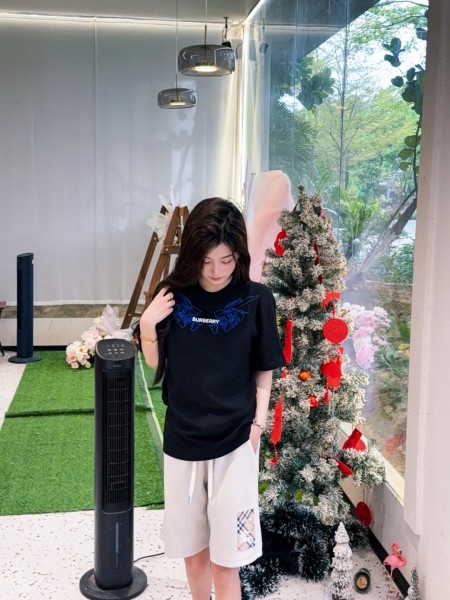  Clothes Burberry 20250702-1