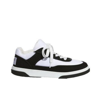 CHANEL Low-top Comfort Low-top Fashion Sneakers Women's Black and White