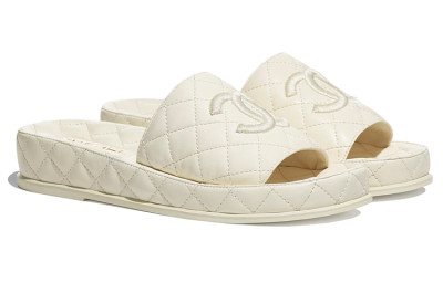 CHANEL Slide Slippers Women's Ivory