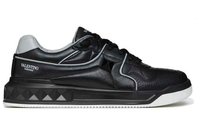 Valentino One Stud Low 'Black Grey'