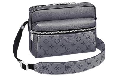 LOUIS VUITTON Outdoor Messenger Gunmetal Gray M30830 size 26*10.5*20 cm