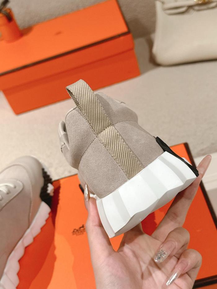 HERMES Bouncing Low Top Casual Shoes 4cm Men's Taupe