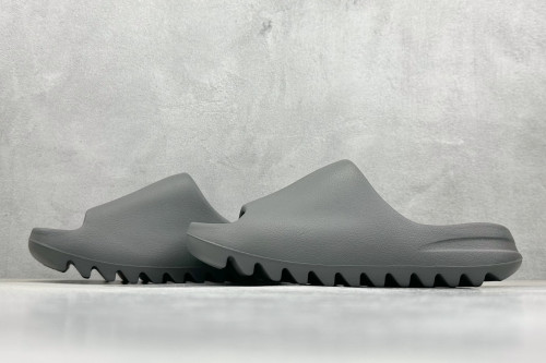 adidas Yeezy Slide Granite