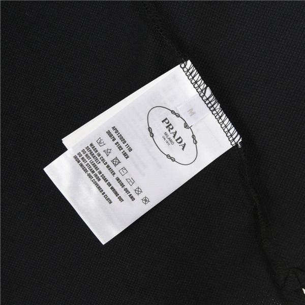 Clothes Prada 20250722-1