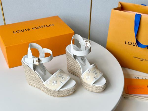 LOUIS VUITTON Starboard One Strap Sandals Women's Beige