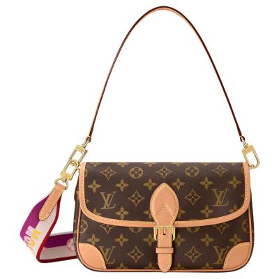 Louis Vuitton Diane M46049 size 24*10*15 cm