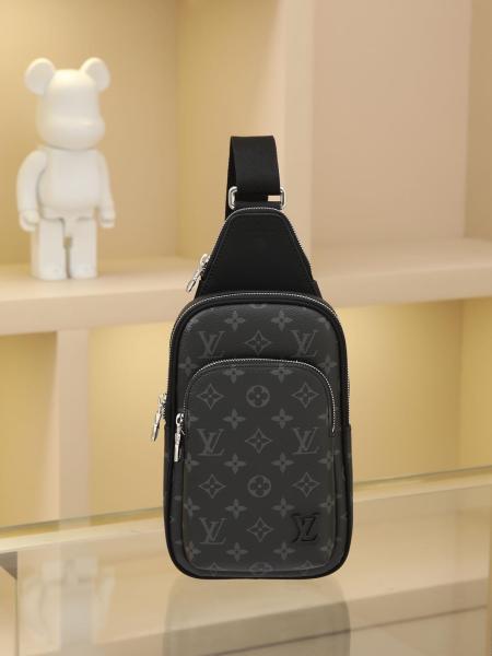 LOUIS VUITTON Men Avenue Shoulder Bag PM Black Pink M47137 size 16*5.7*33 cm