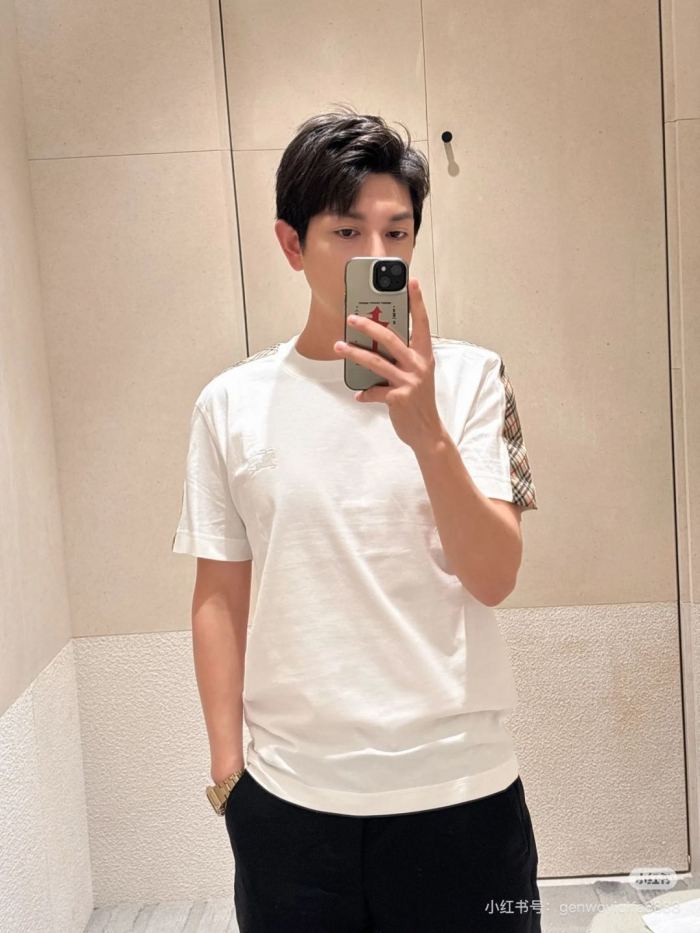  Clothes Burberry 20250727-14