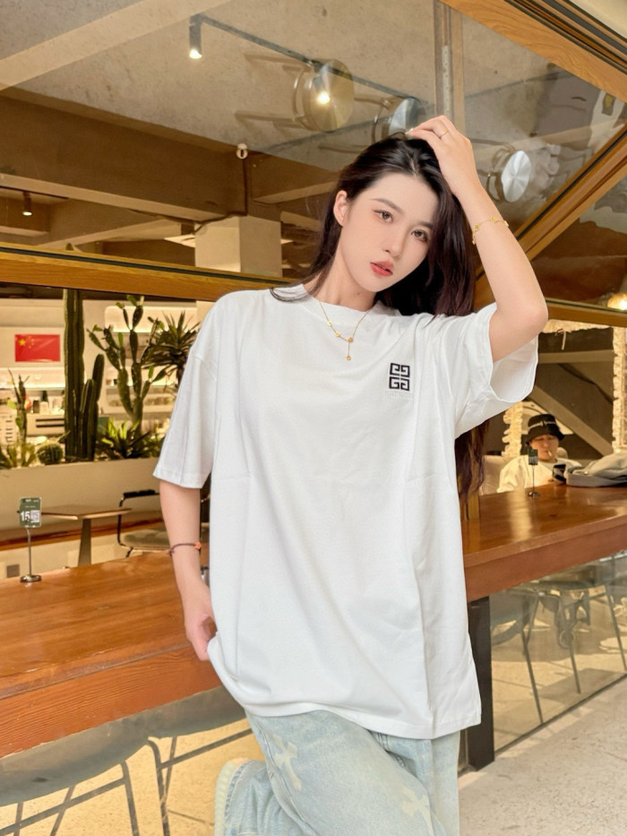 Clothes Givenchy 20250727-1