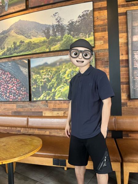  Clothes Loewe 20250727-1