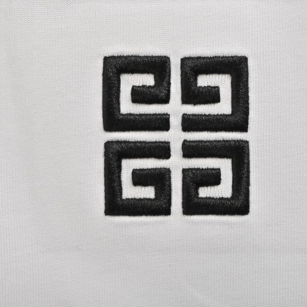 Clothes Givenchy 20250727-1