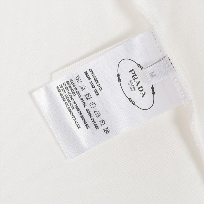 Clothes Prada 20250727-1