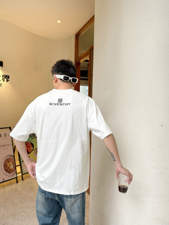 Clothes Givenchy 20250727-1