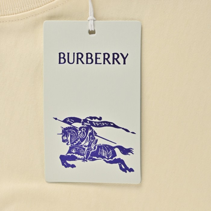  Clothes Burberry 20250727-10