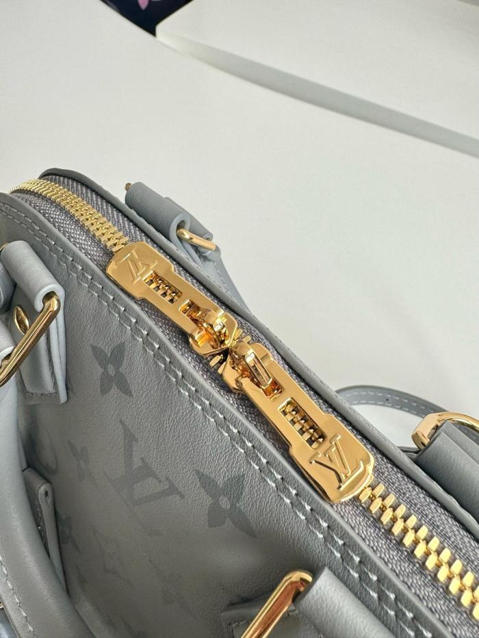 LOUIS VUITTON Alma Bb M12561 size 23.5*11.5*17.5 cm
