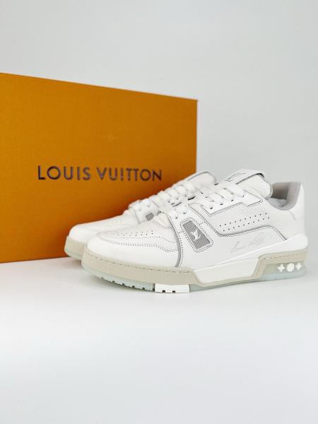 LOUIS VUITTON Trainer Sneakers White