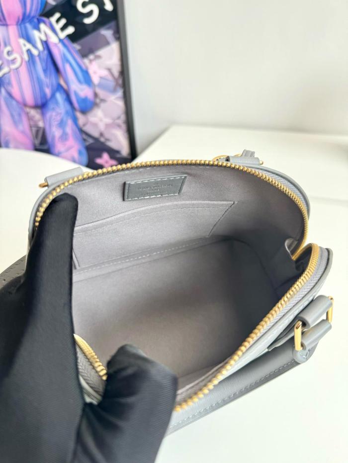 LOUIS VUITTON Alma Bb M12561 size 23.5*11.5*17.5 cm