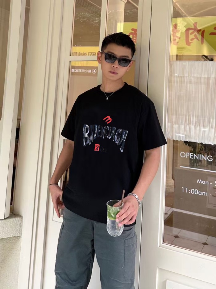  Clothes Balenciaga 20250801-1