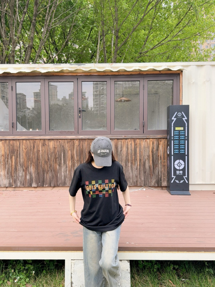  Clothes Louis Vuitton 20250801-1