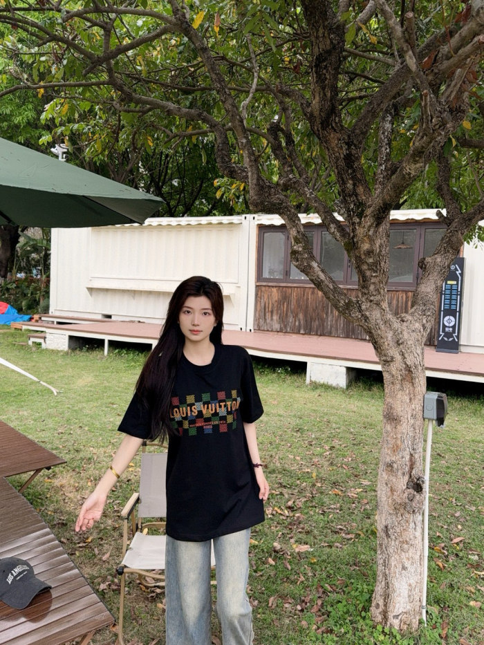  Clothes Louis Vuitton 20250801-1