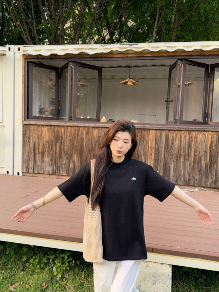 clothes Alo 20250801-1