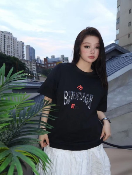  Clothes Balenciaga 20250801-1