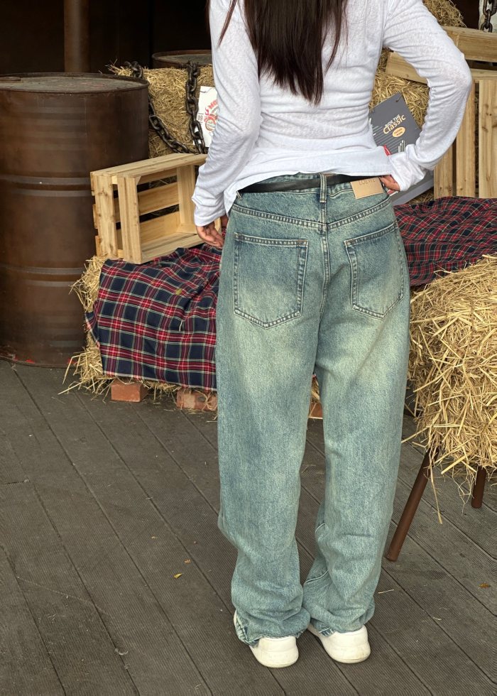  Clothes Loewe 20250803-3