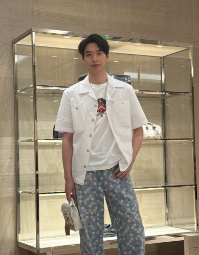  Clothes Louis Vuitton 20250803-3