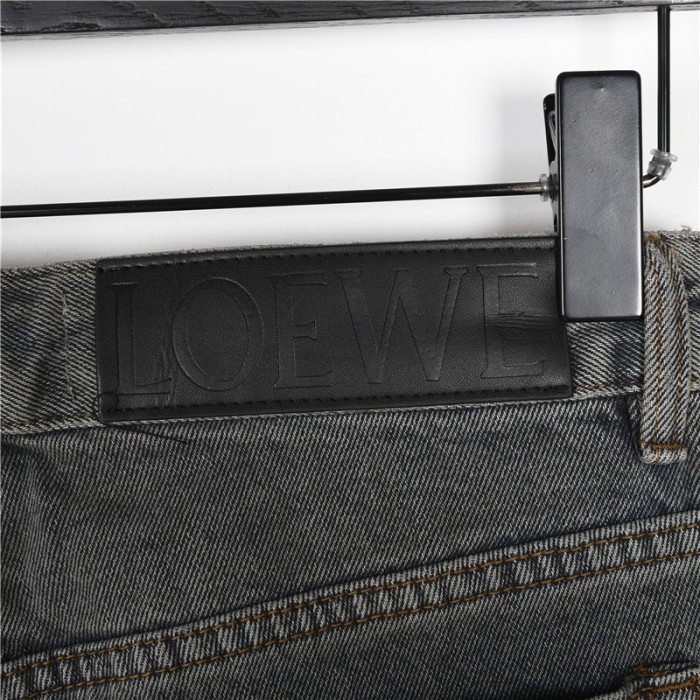  Clothes Loewe 20250803-1