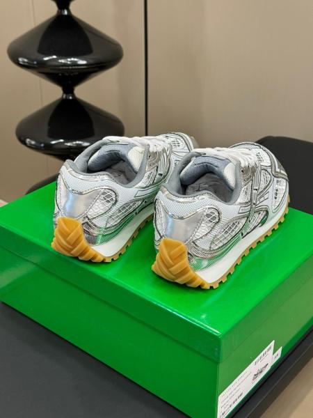 Bottega Veneta Orbit Silver White