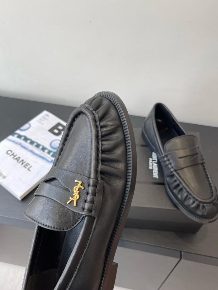 SAINT LAURENT Le Loafer Leather Loafers
