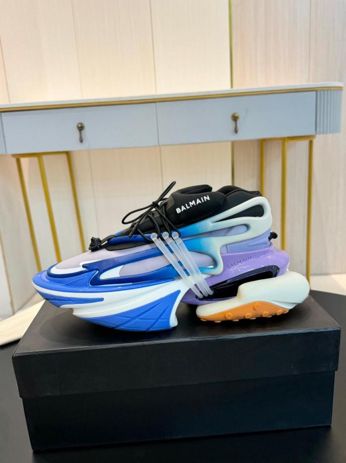 BALMAIN Unicorn Low-top Sneakers