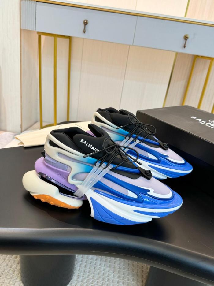 BALMAIN Unicorn Low-top Sneakers